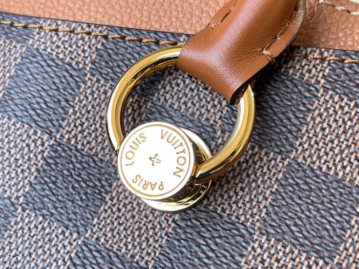 Louis Vuitton Riverside in Damier Ébène e Pelle di Vitello Ciliegia