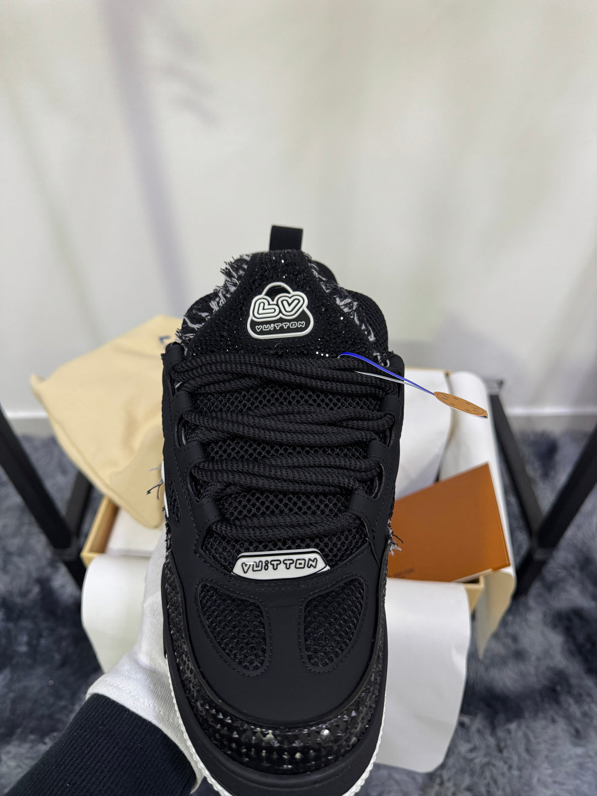 Sneakers LV Skate Nera/Bianca Crystal