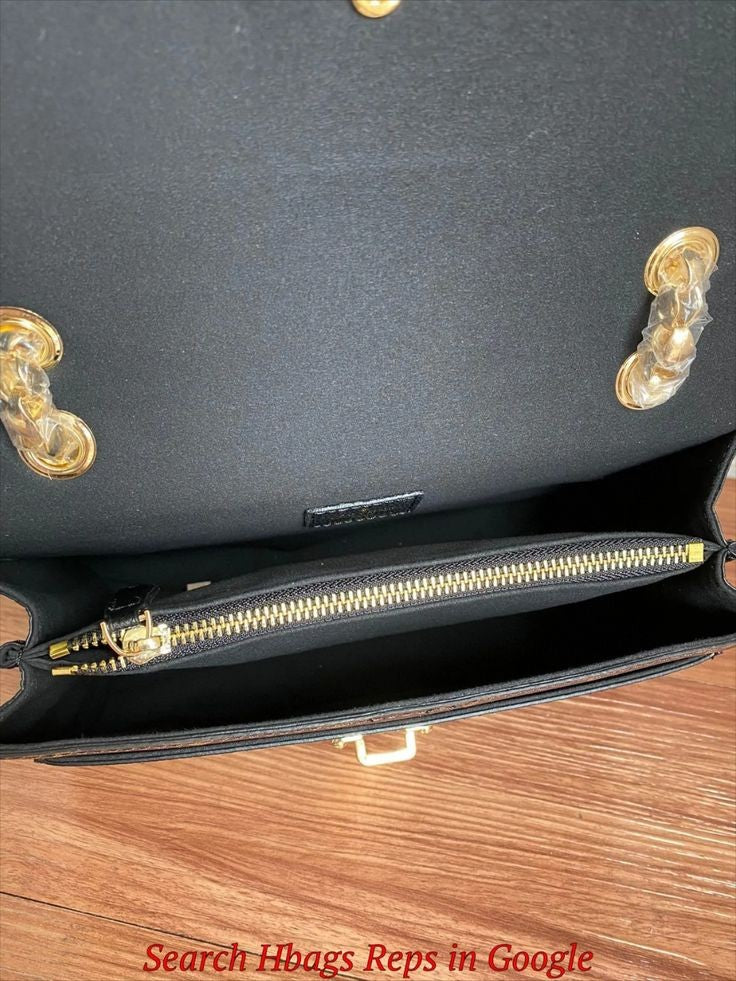 LV Victoire in Tela Monogram e Pelle