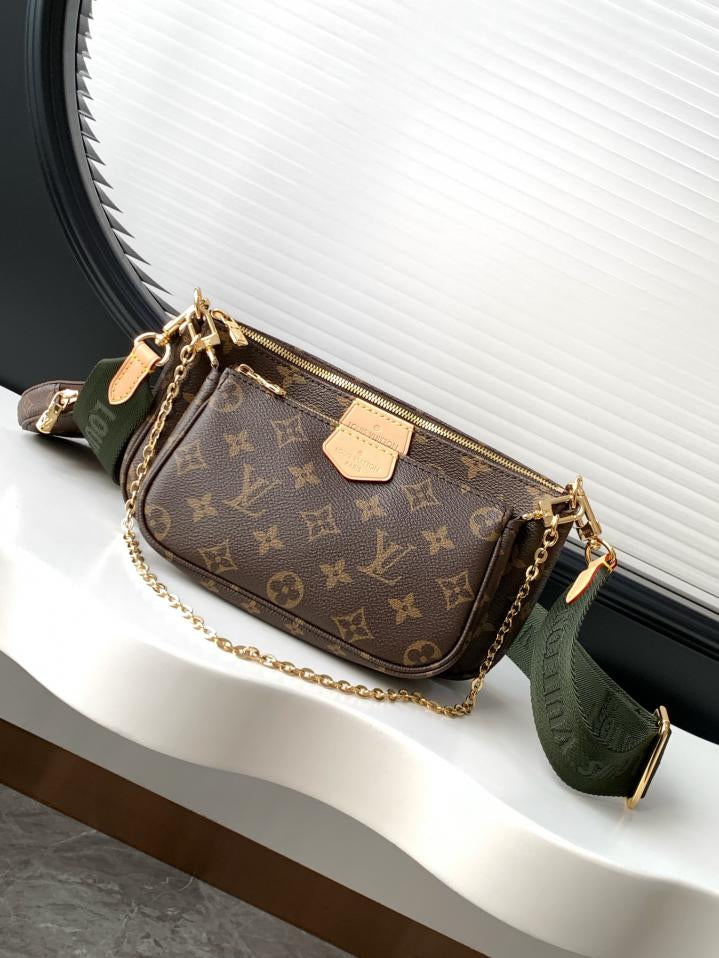 LV Multi Pochette Accessoires, Tela Monogram