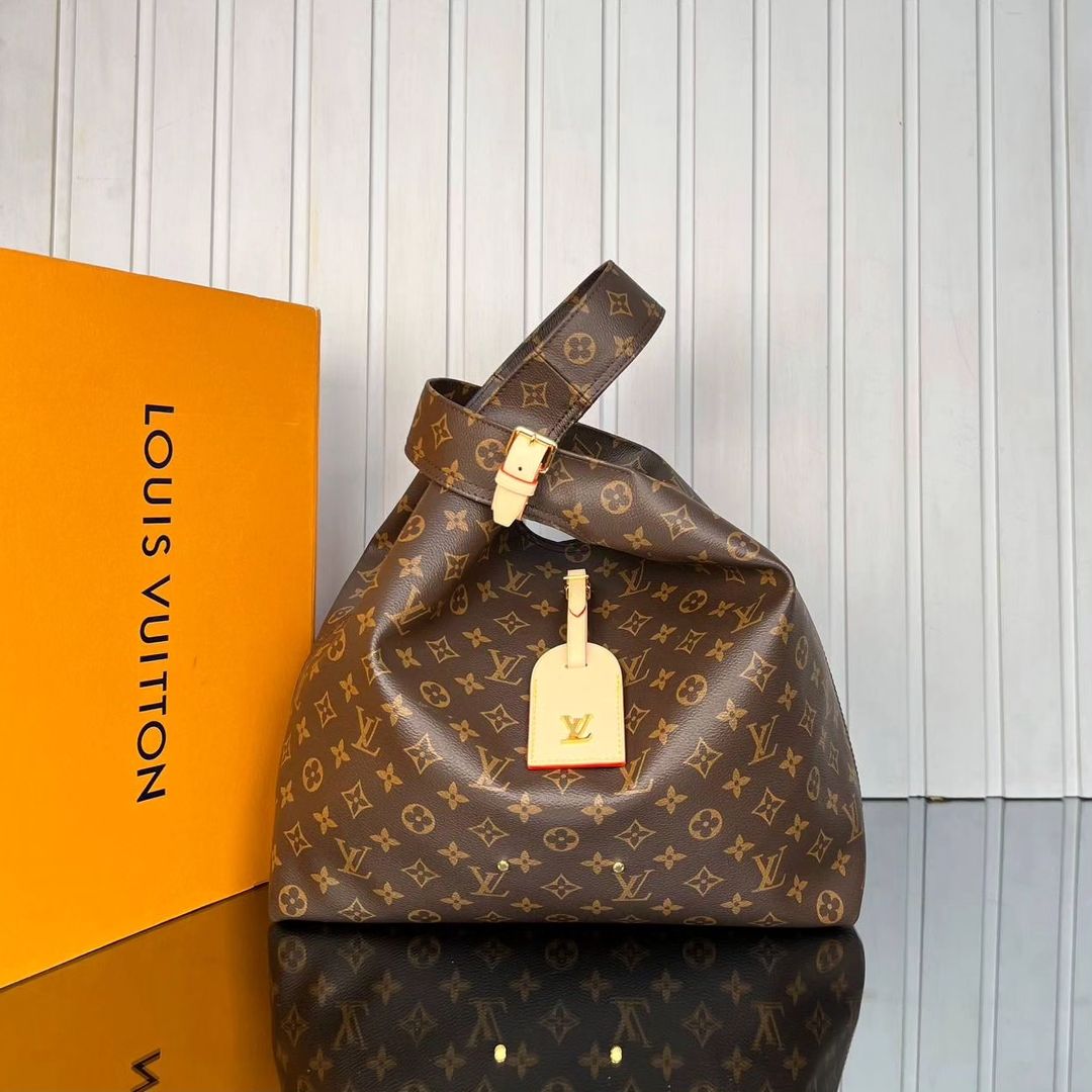 LV Atlantis