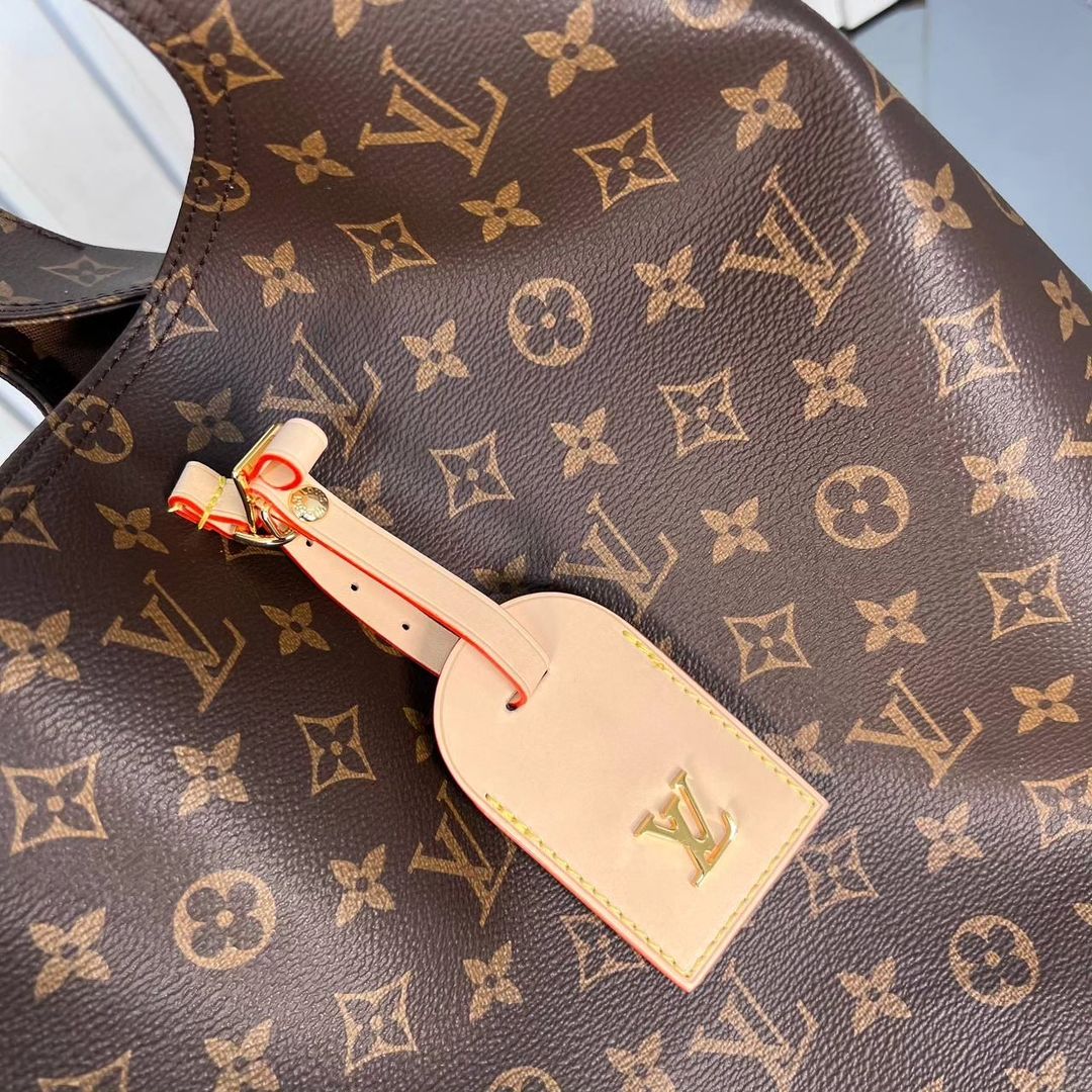 LV Atlantis