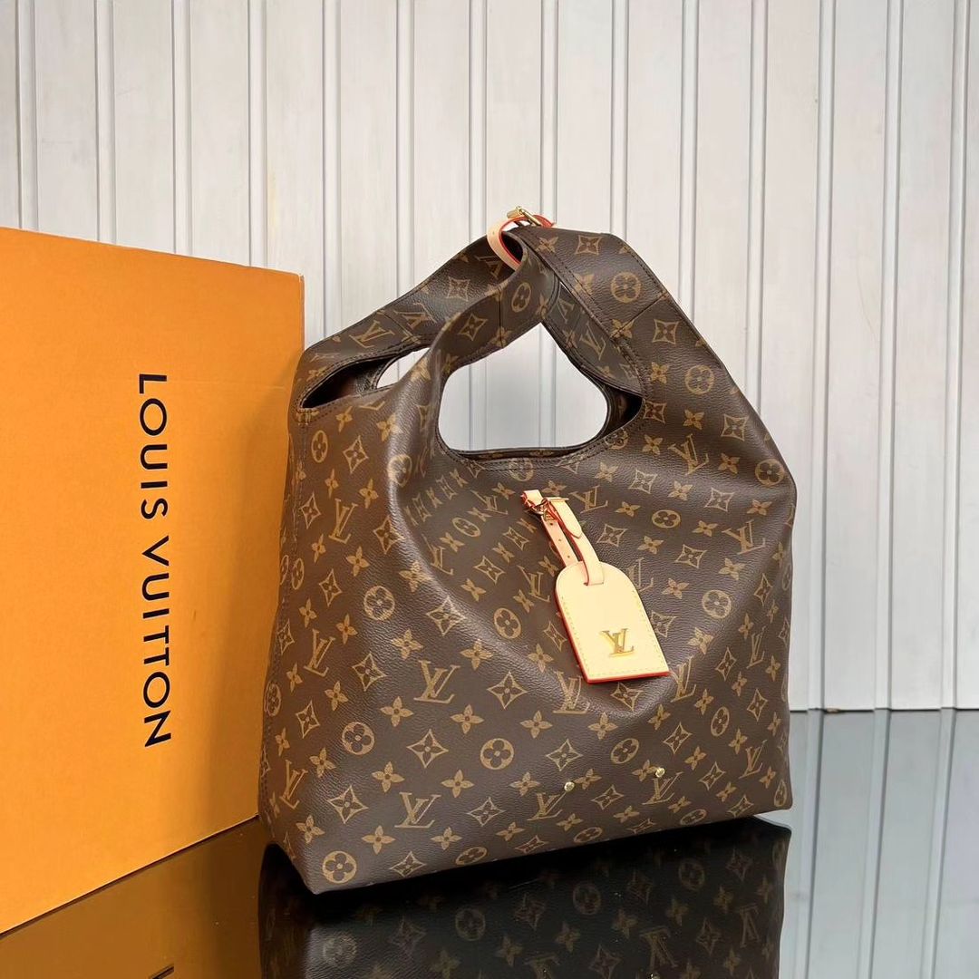 LV Atlantis