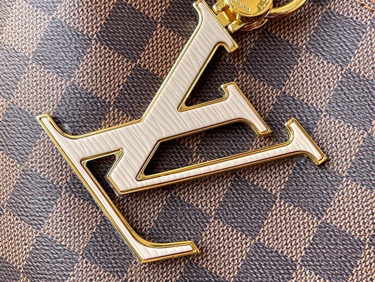 Louis Vuitton Riverside in Damier Ébène e Pelle di Vitello Ciliegia