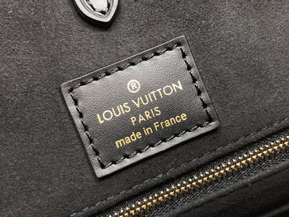 LV Onthego MM
