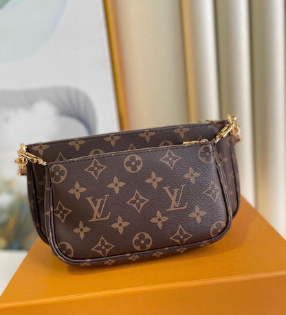 LV Multi Pochette Accessoires