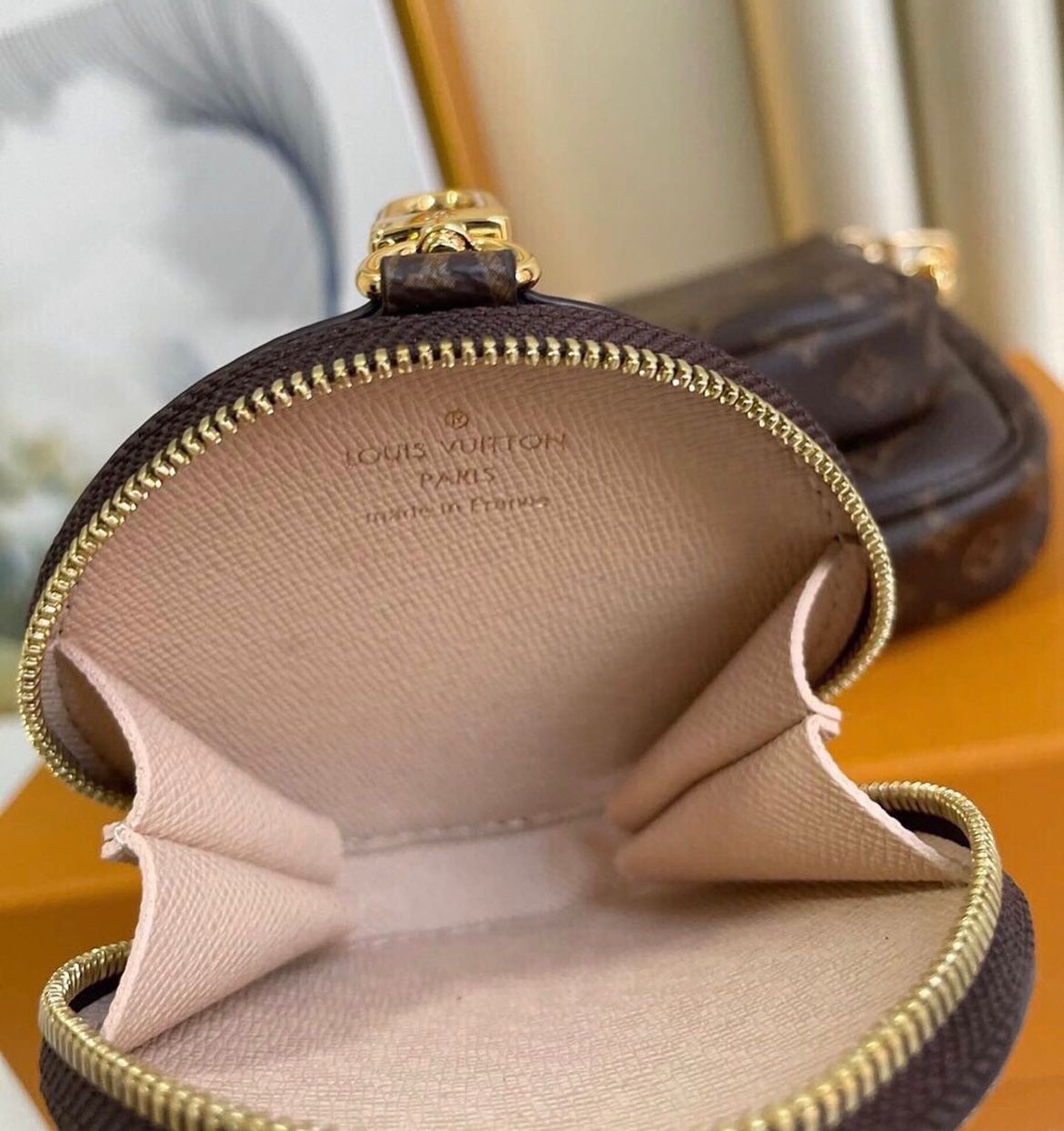 LV Multi Pochette Accessoires