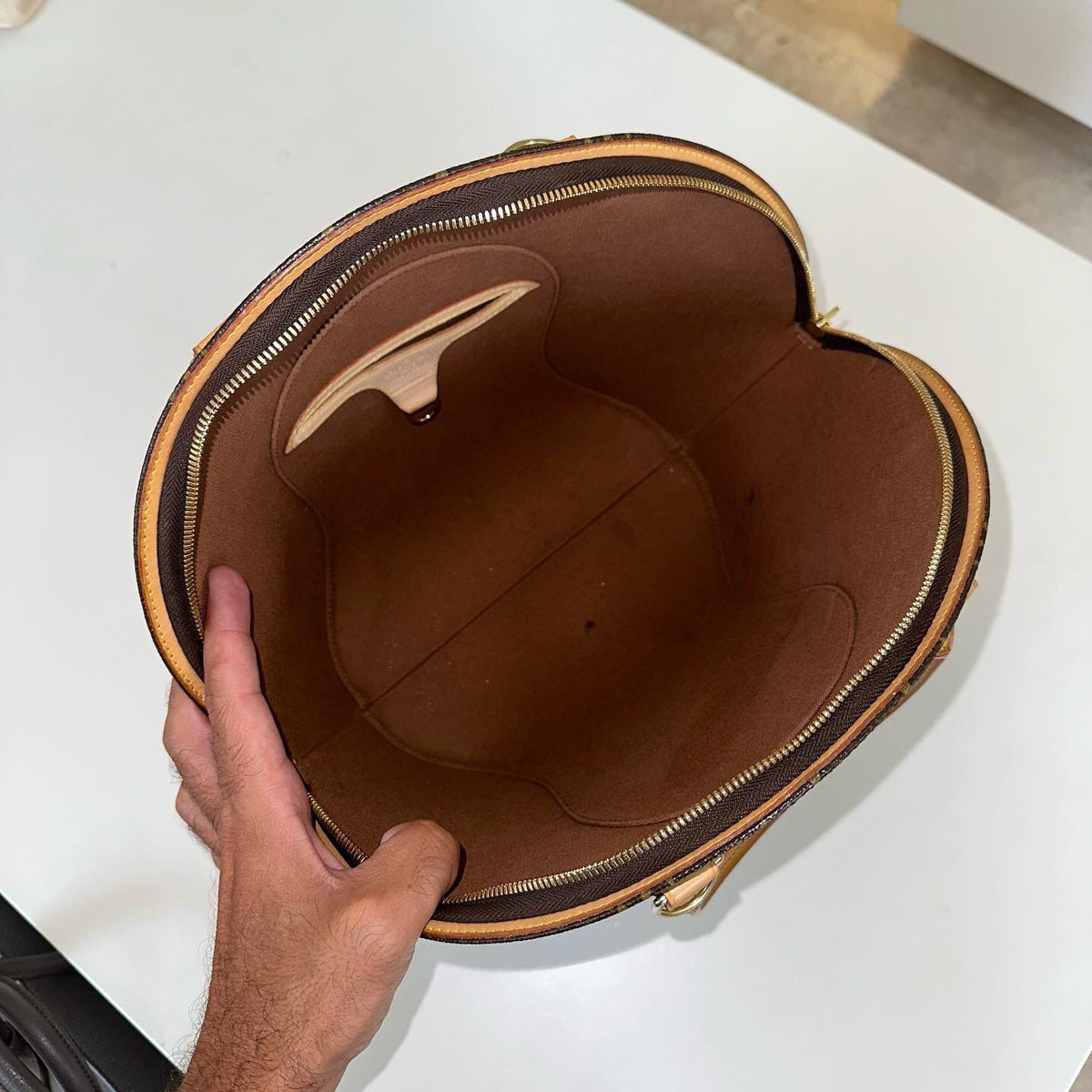 Louis Vuitton Ellipse GM in Vera Pelle