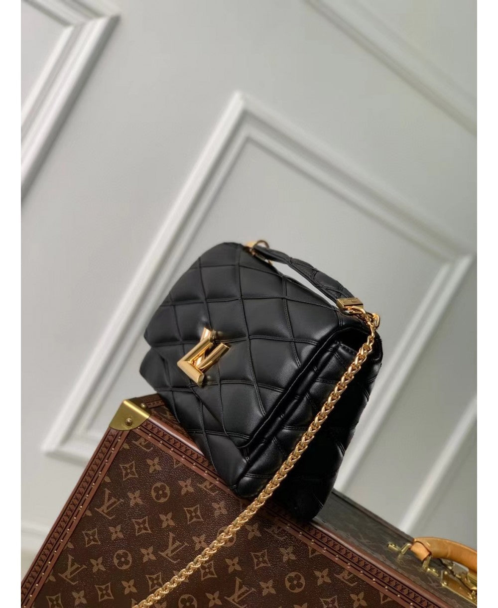 Louis Vuitton GO-14 GM in Pelle Trapuntata - Nero