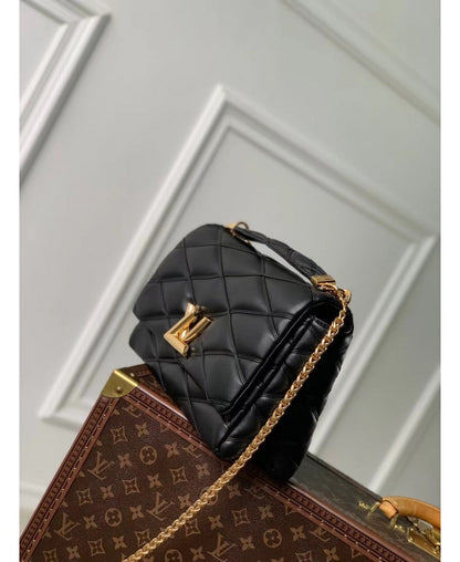 Louis Vuitton GO-14 GM in Pelle Trapuntata - Nero