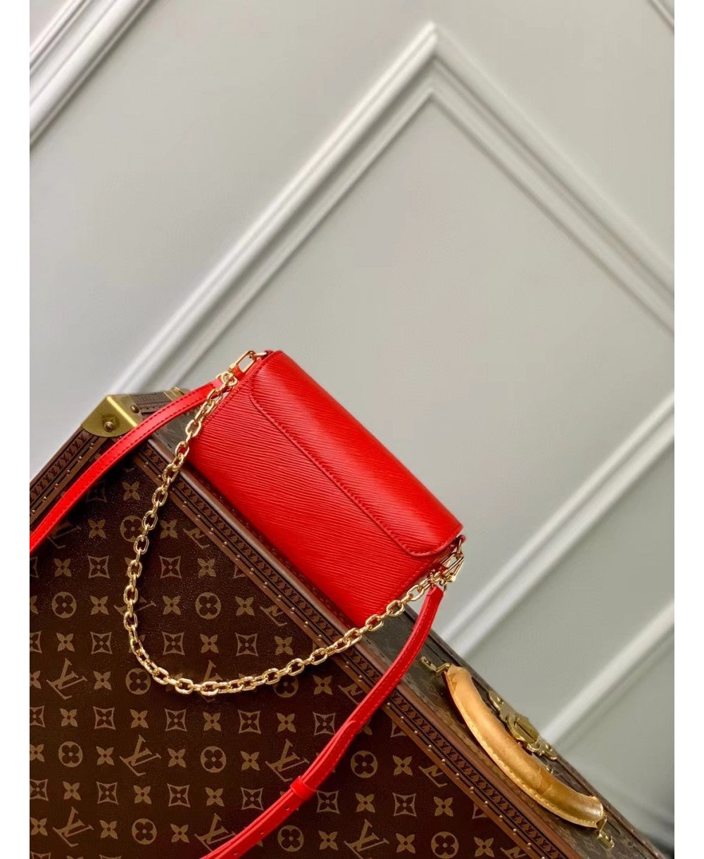 Louis Vuitton Pochette Twist West in Pelle Epi - Rosso