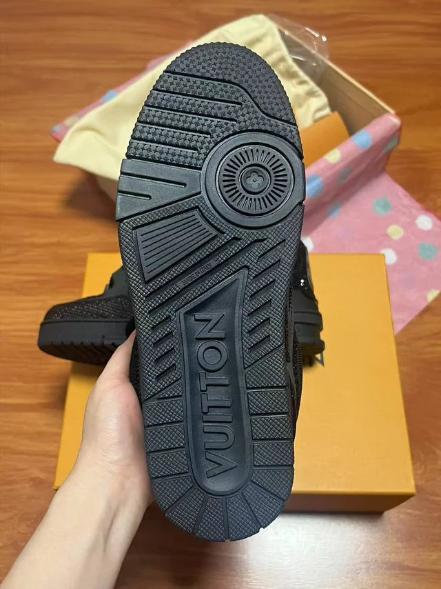 Sneakers LV Skate Black Crystal
