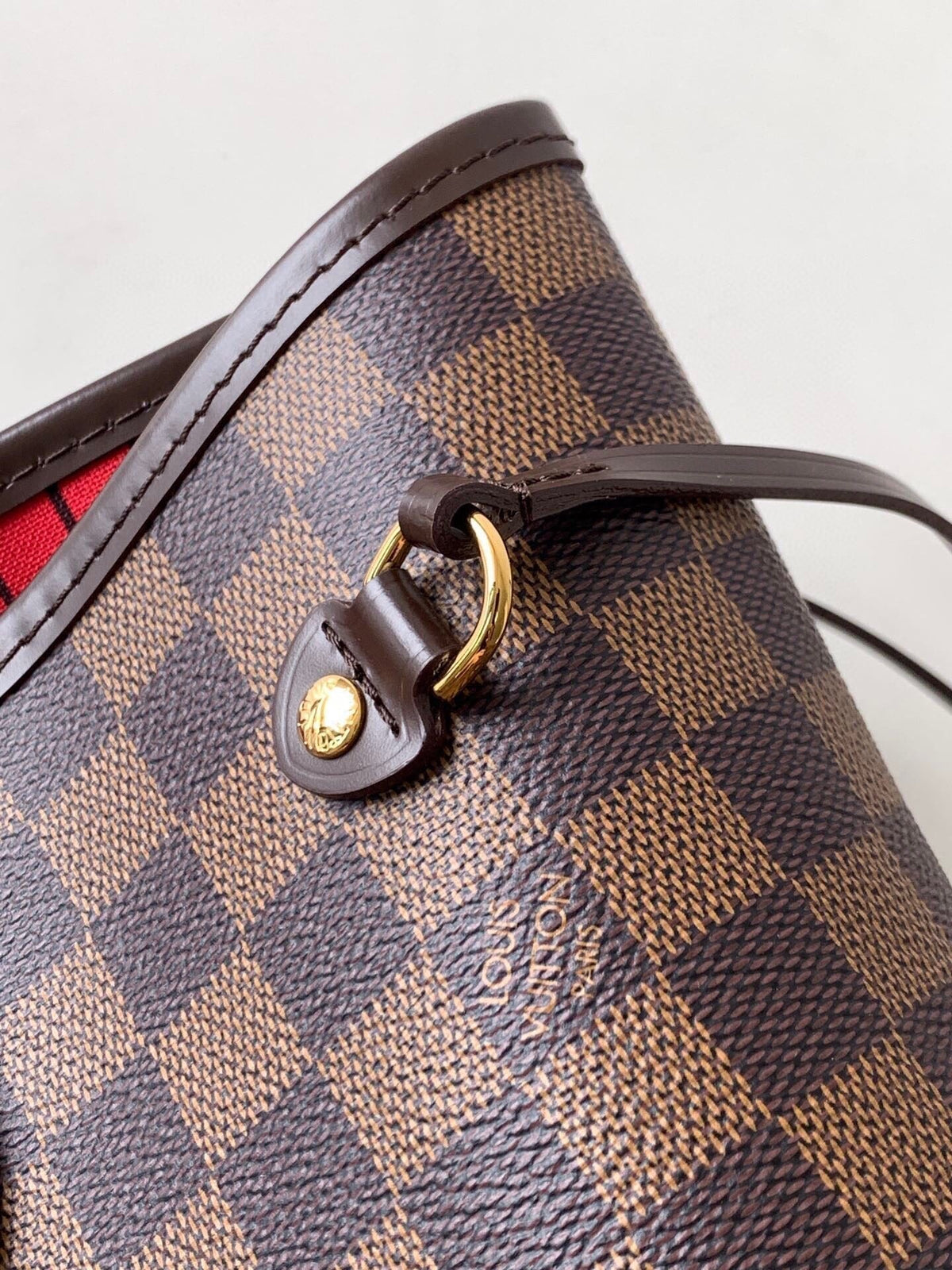 LV Neverfull MM in Tela Monogram - Rosso Ciliegia