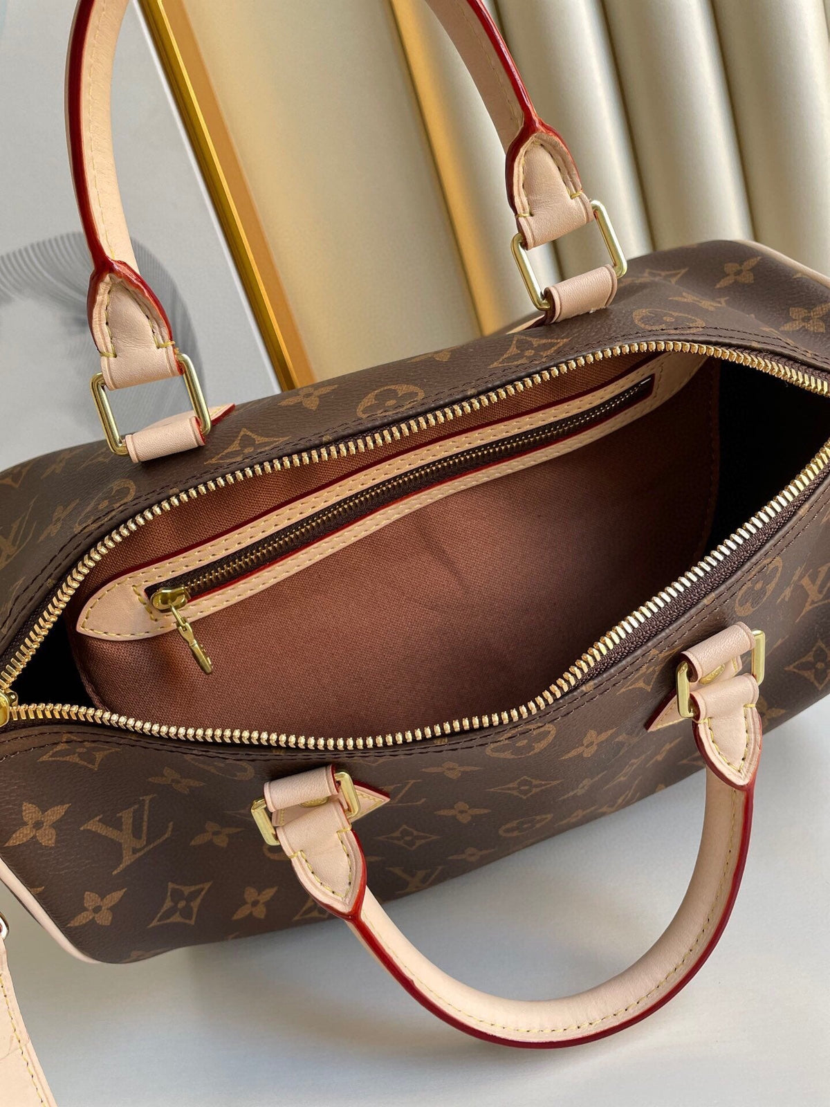 LV Speedy 30